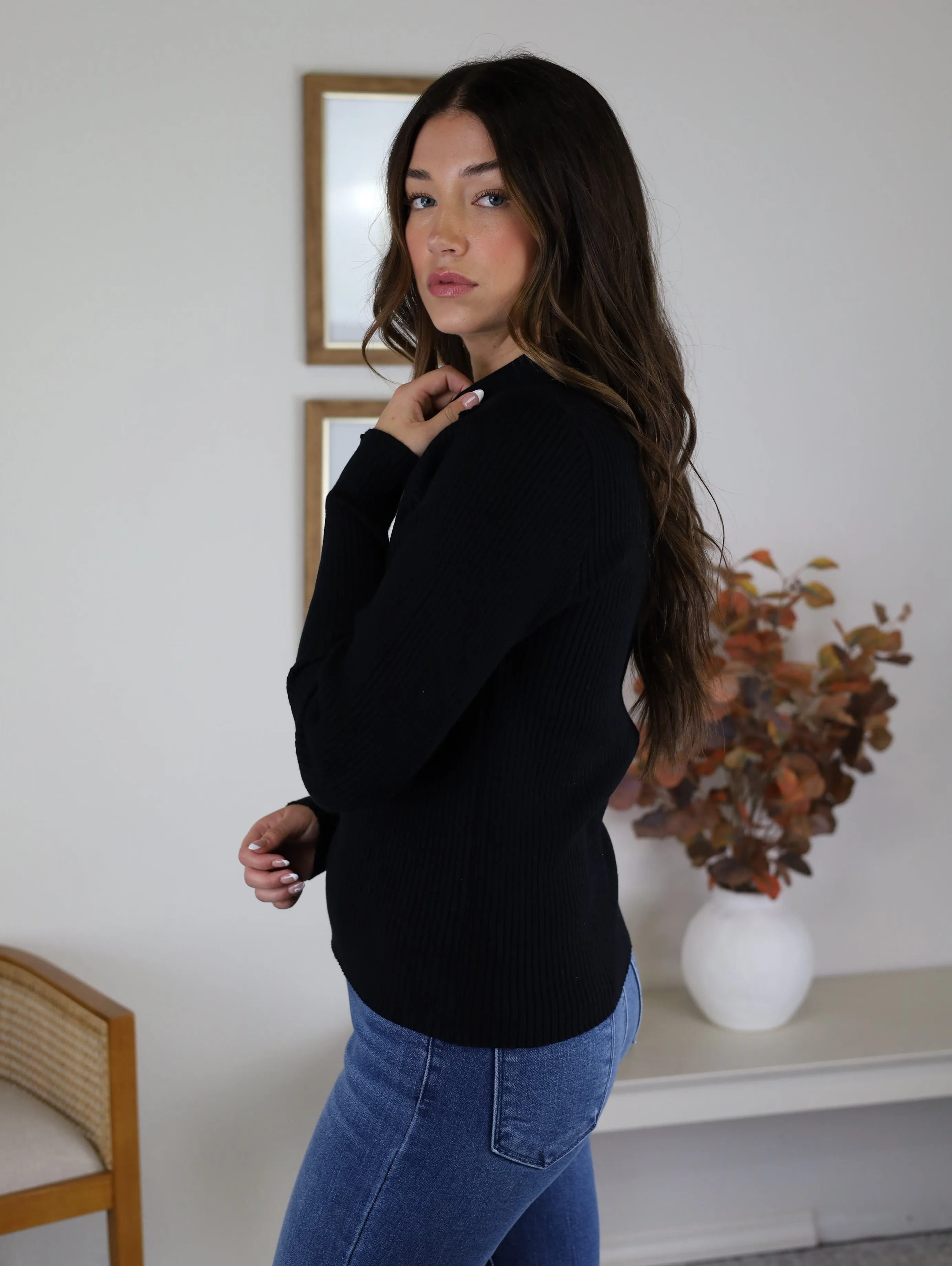 Cynthia Henley Sweater - Black