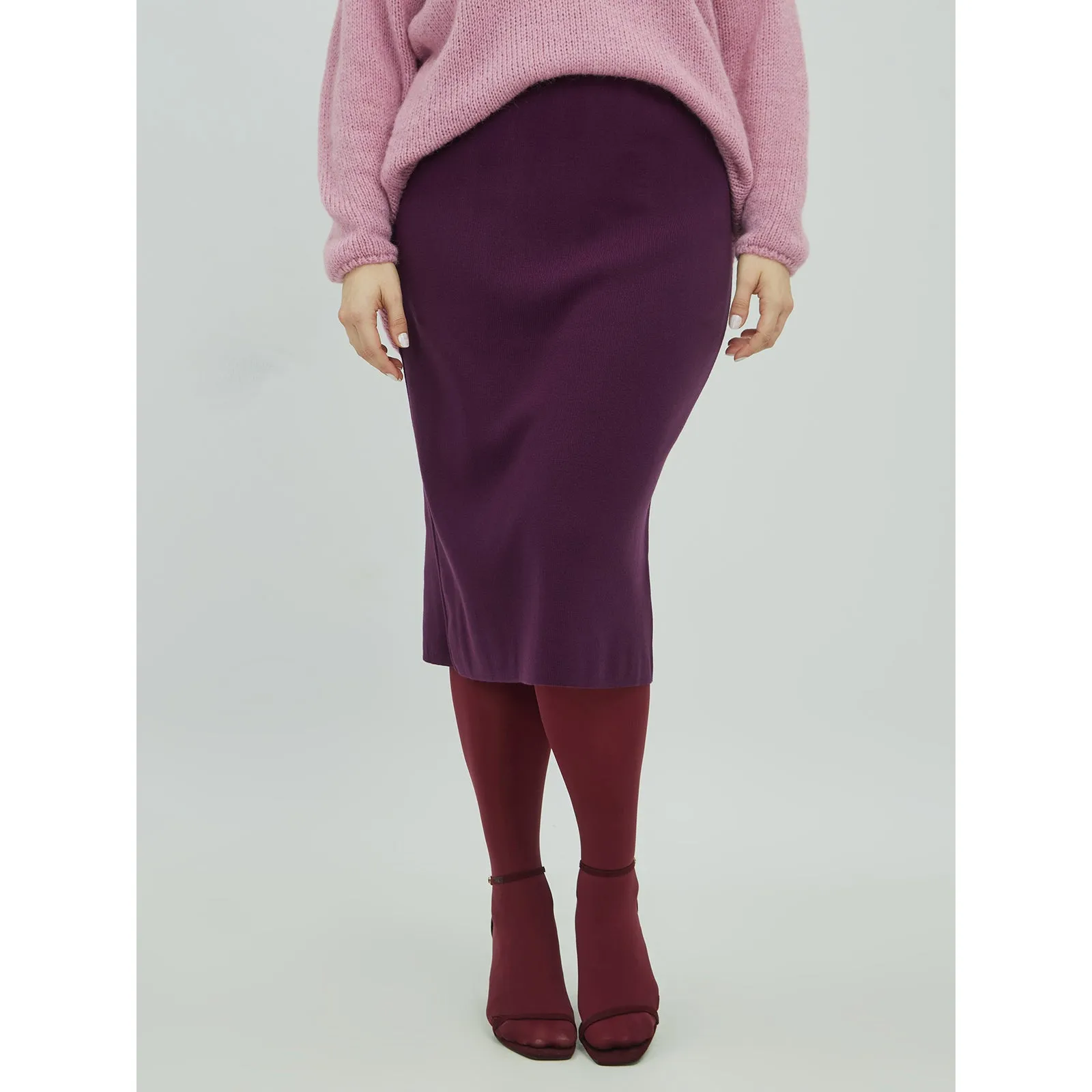 Mat Fine Knit Skirt in Plum