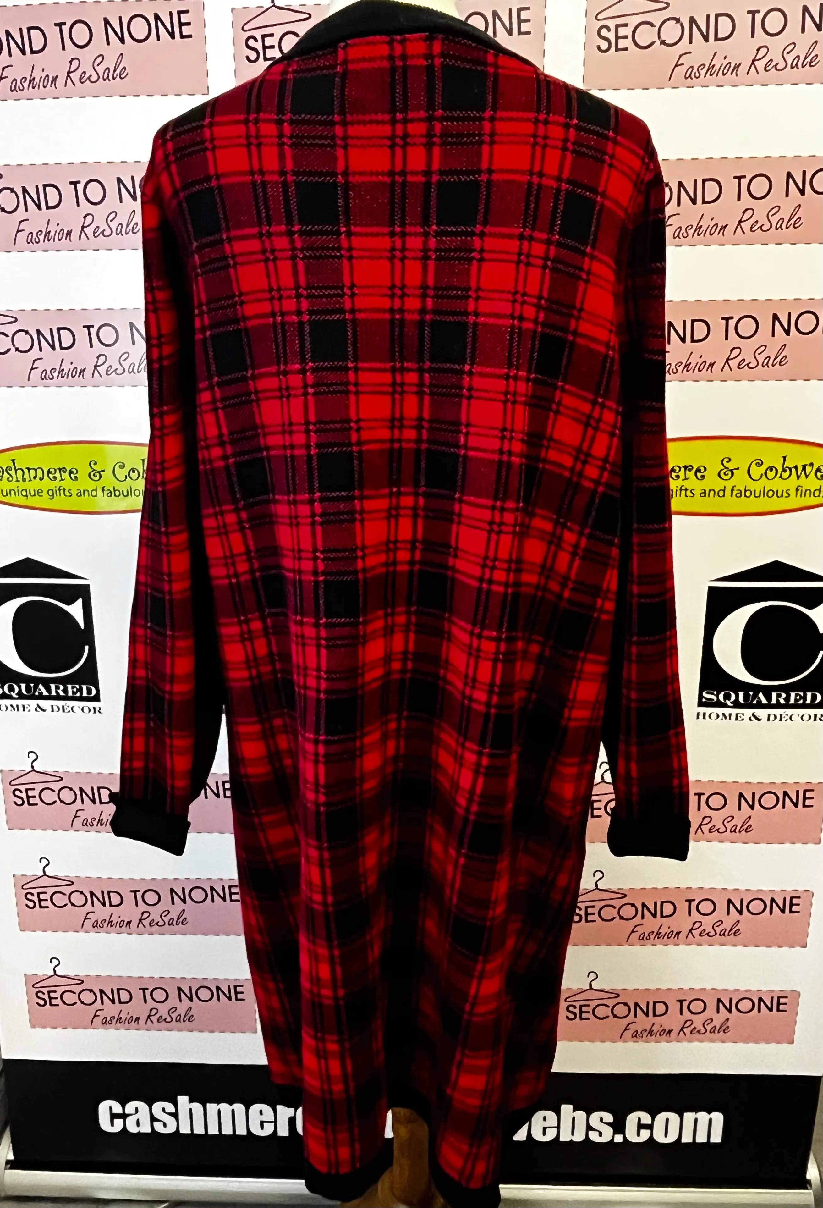 Red Plaid Sweater Dress (Size 22/24)