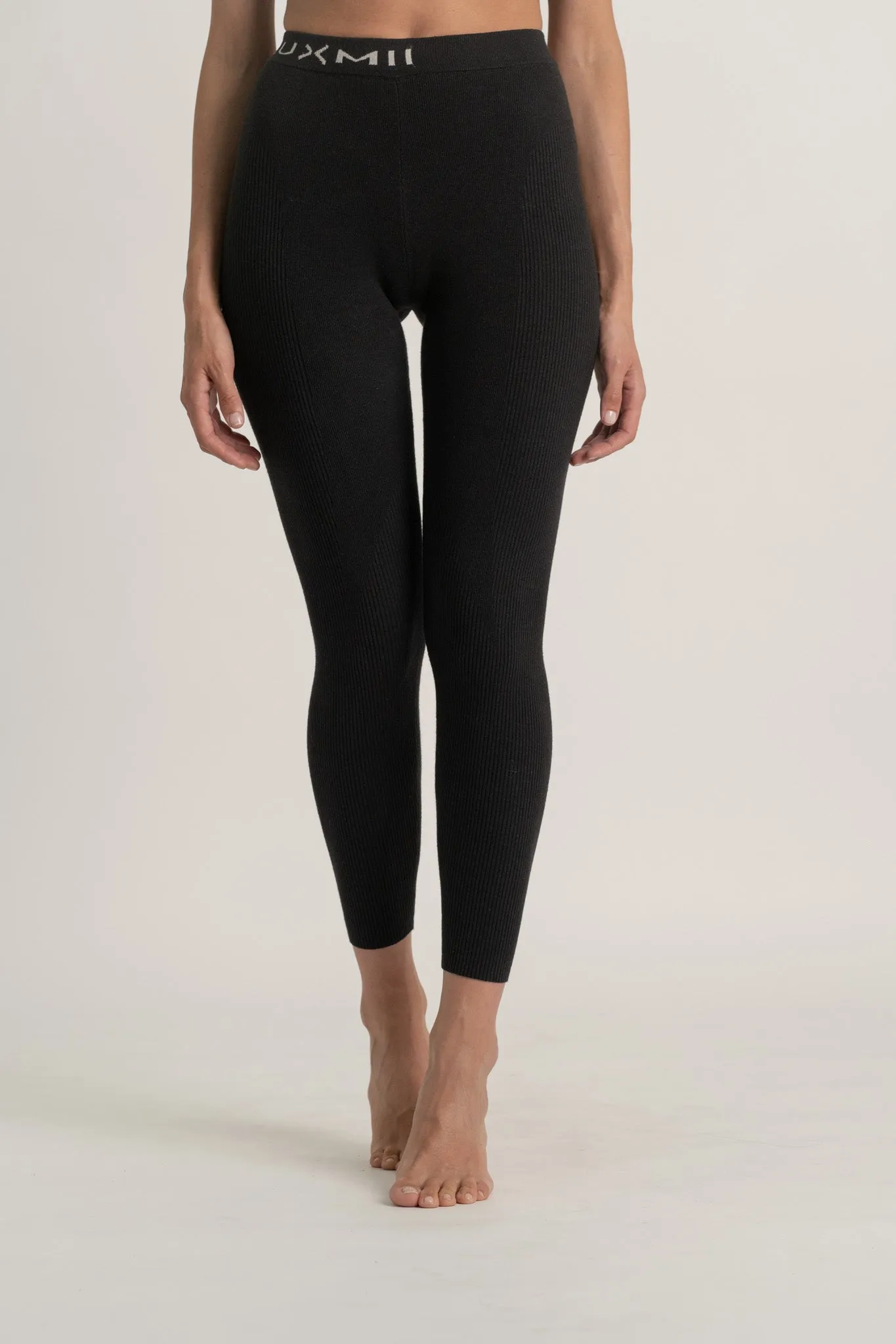 Ribbed Linen Mouvement Legging in Black