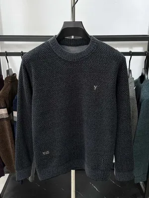 Solid O-Neck Embroidery Knitted Sweater