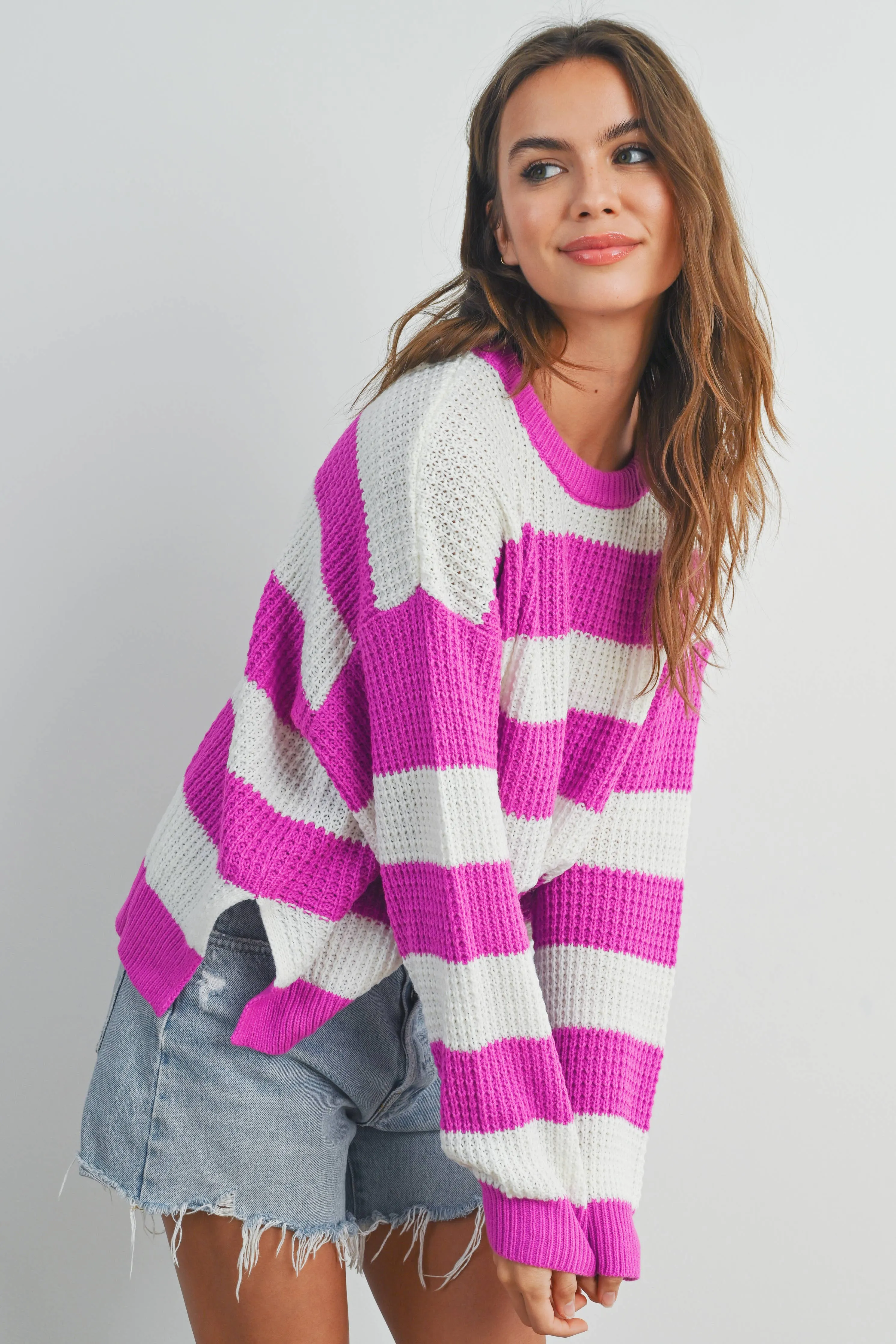 STRIPED ROUND NECK LONG SLEEVE SWEATER