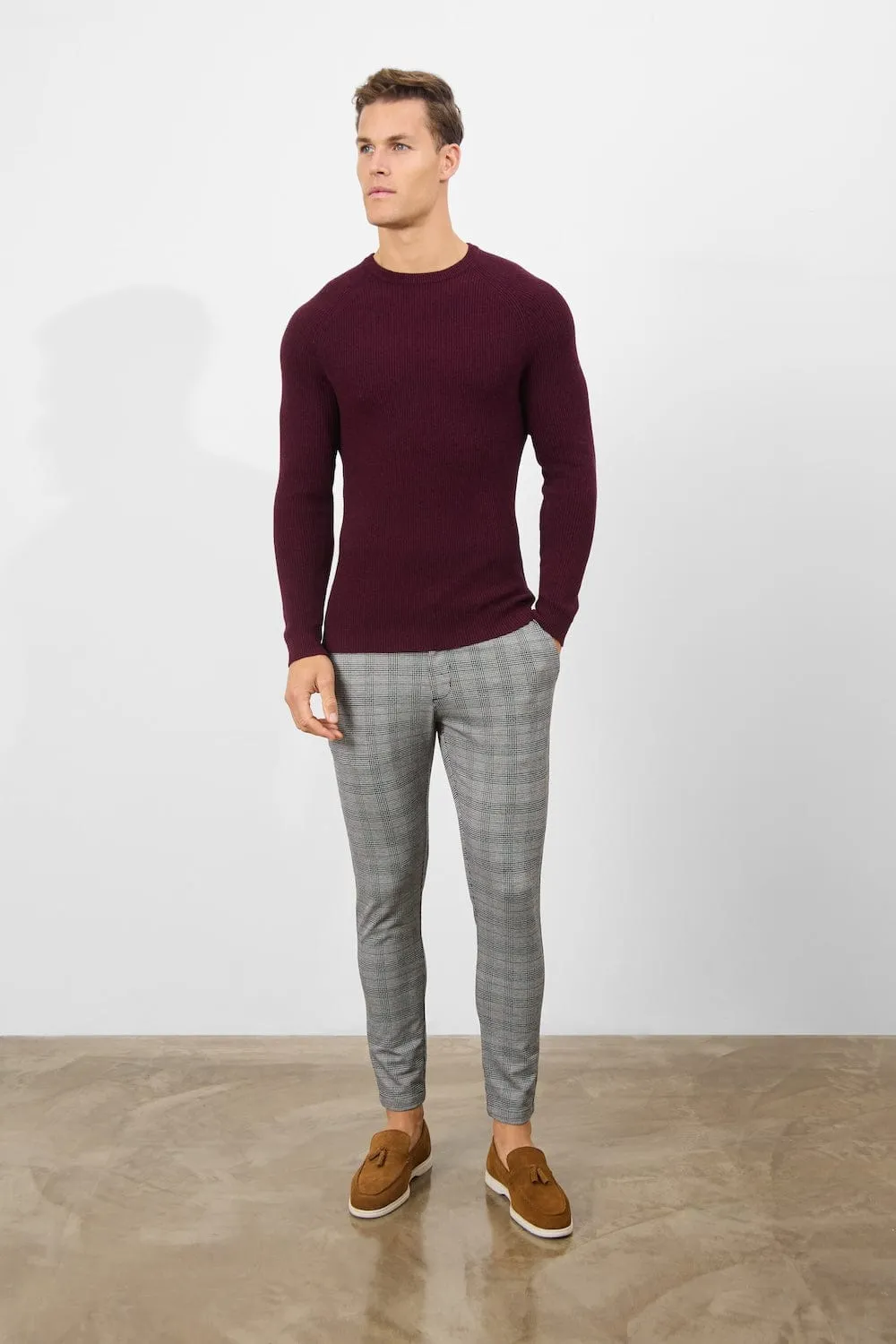 Textured Cotton Crew Neck in Burgundy