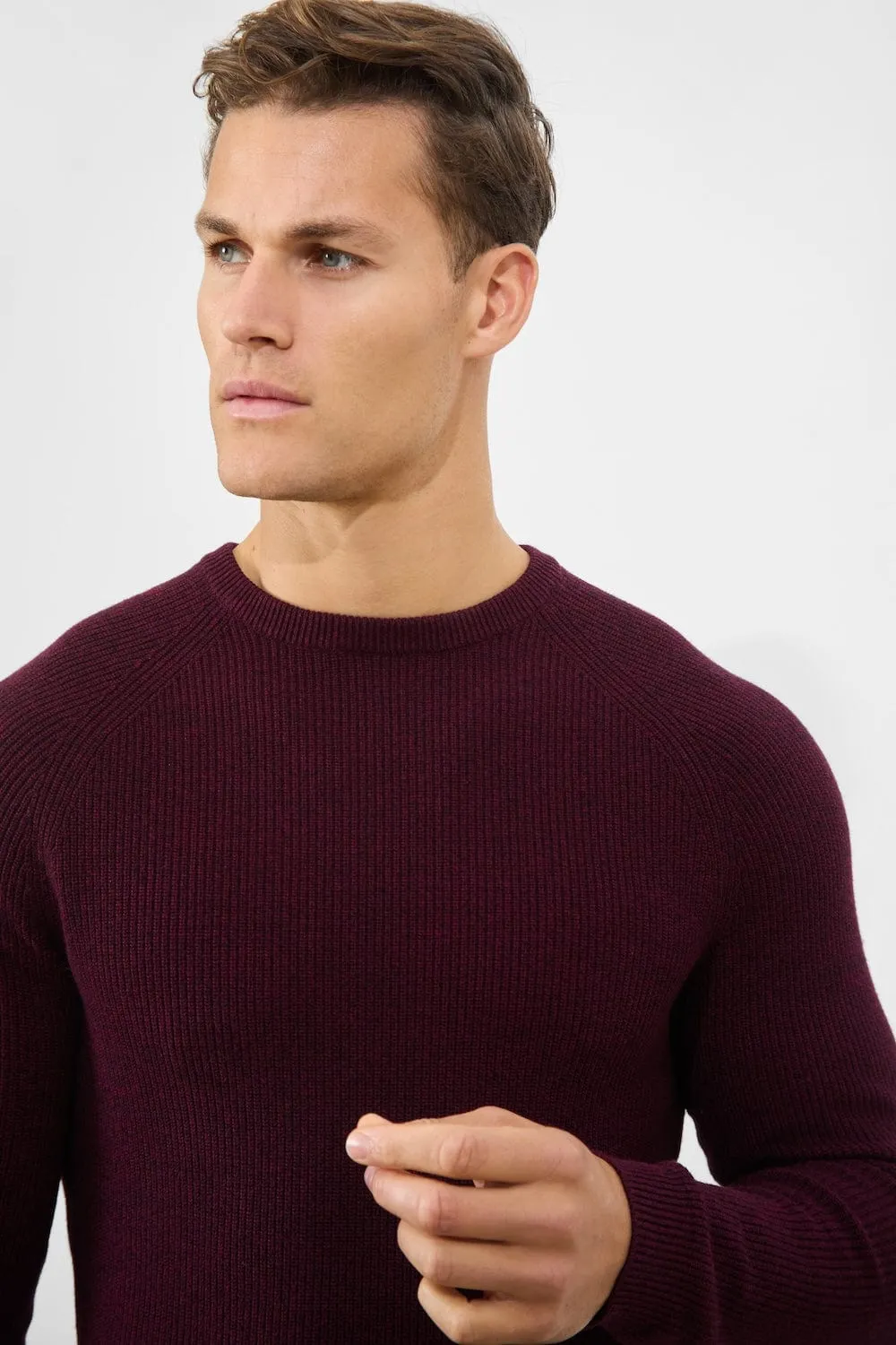 Textured Cotton Crew Neck in Burgundy