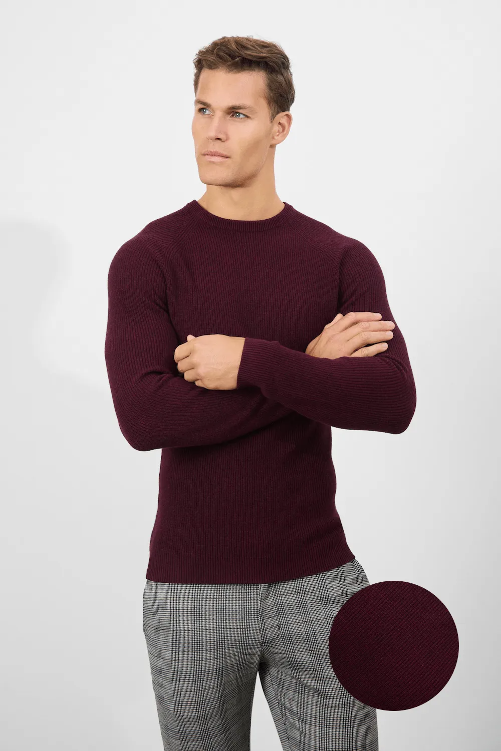 Textured Cotton Crew Neck in Burgundy